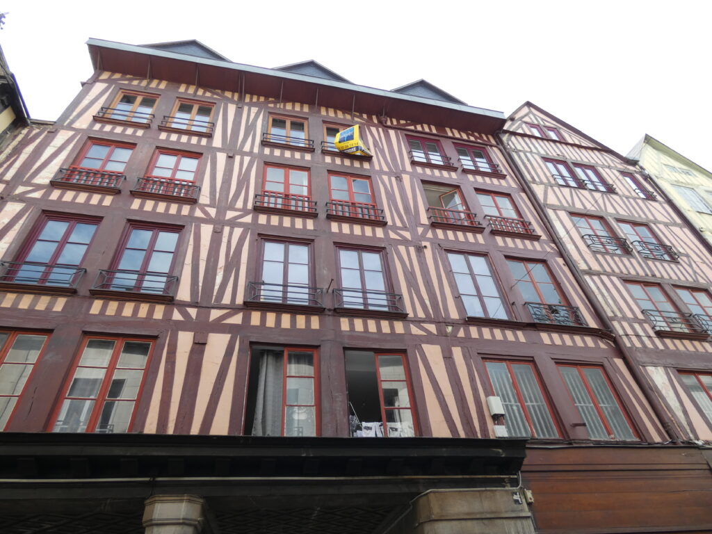 Façades de la rue du Gros-Horloge