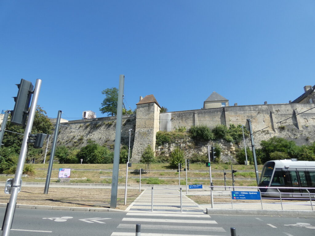Muraille du château de Guillaume le Conquérant